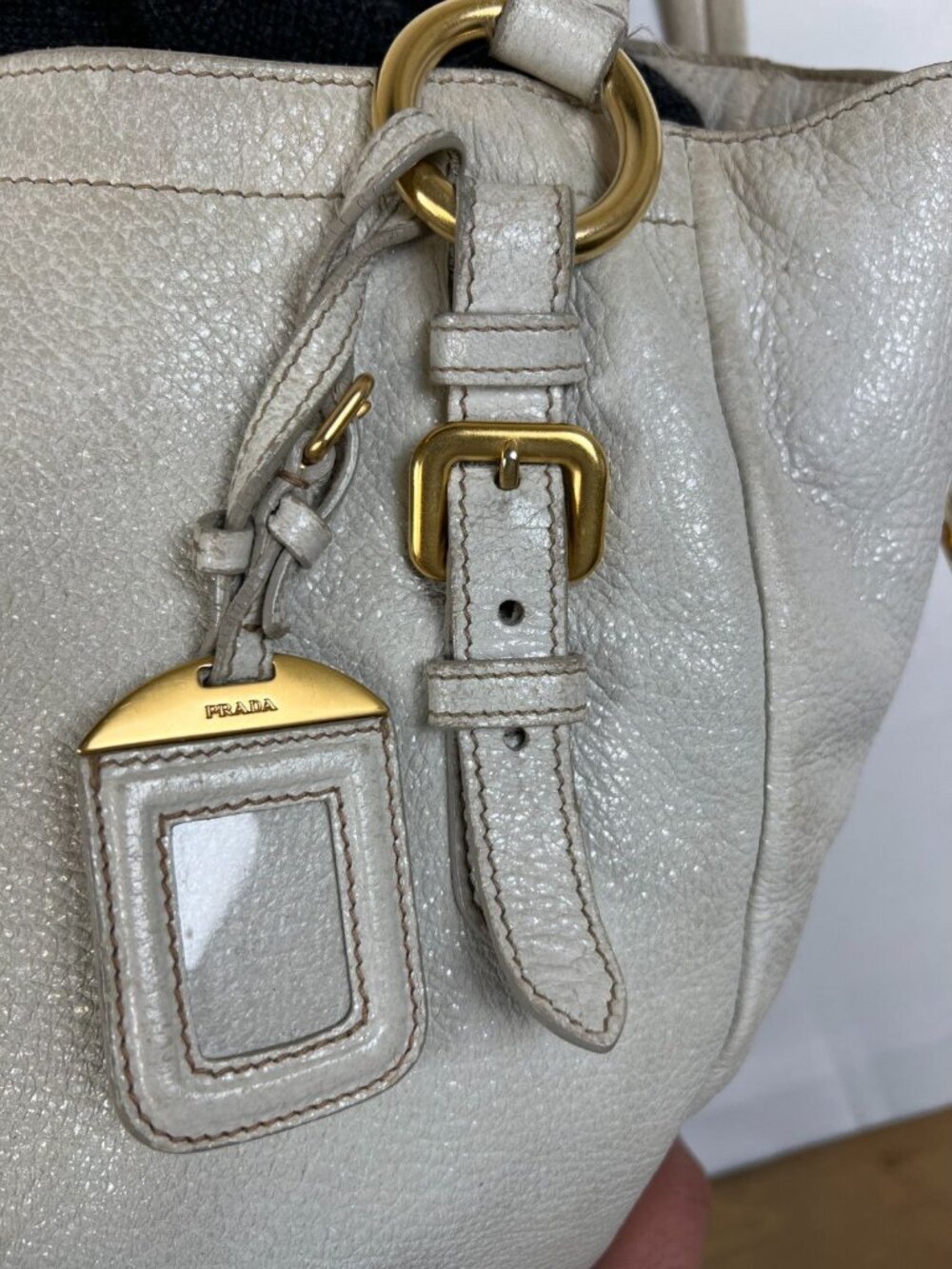 Prada Women White Vitello Daino Pebbled Leather Tote Bag Gold Hardware Large - Picture 12 of 16